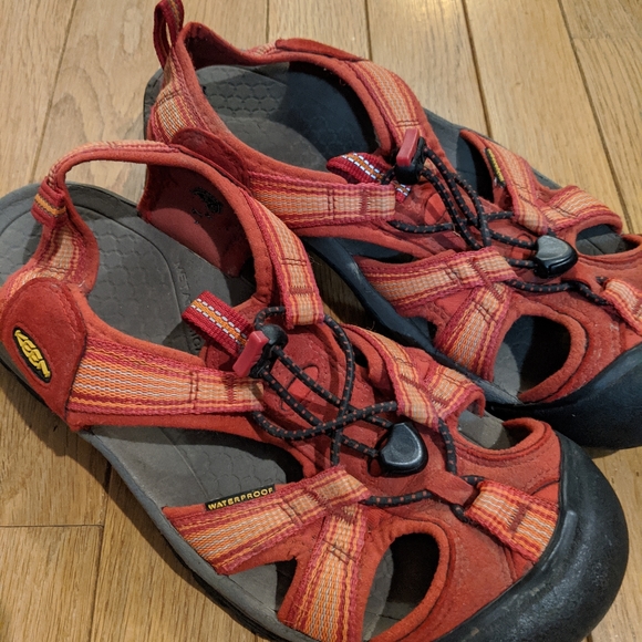 Keen Shoes - Keen Water Shoes